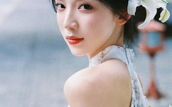 男人咬奶边做好爽动态图